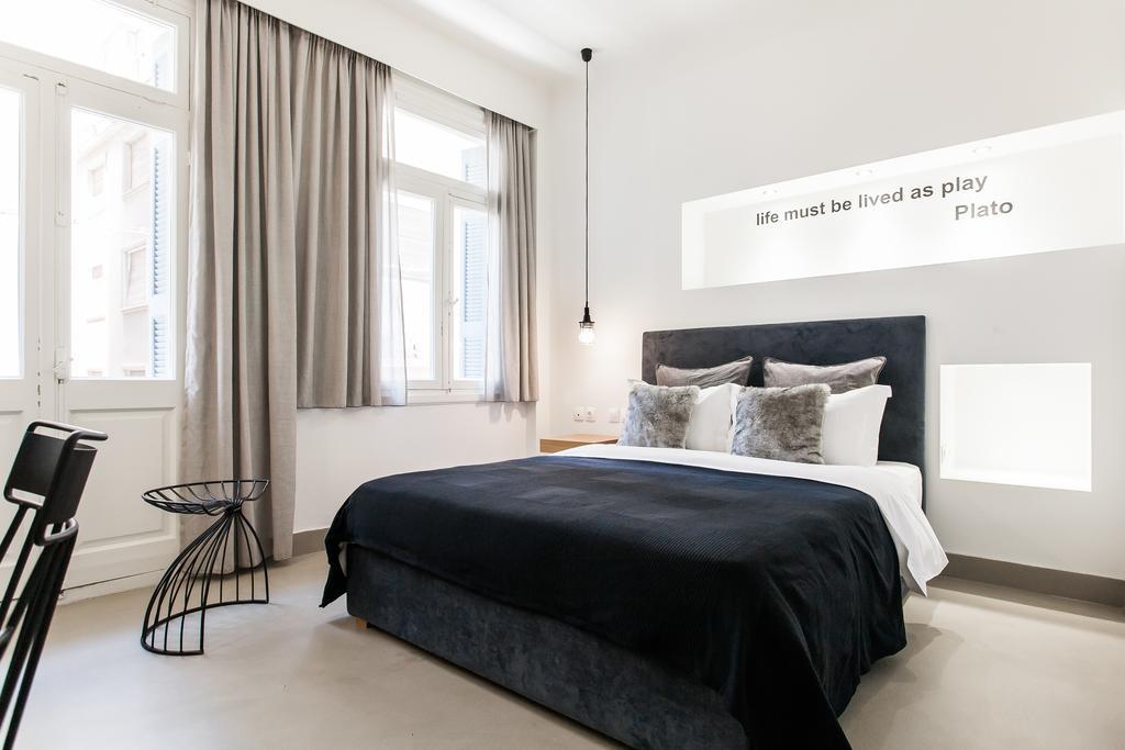Monk Suites By Mlt At Ermou Athens Phòng bức ảnh