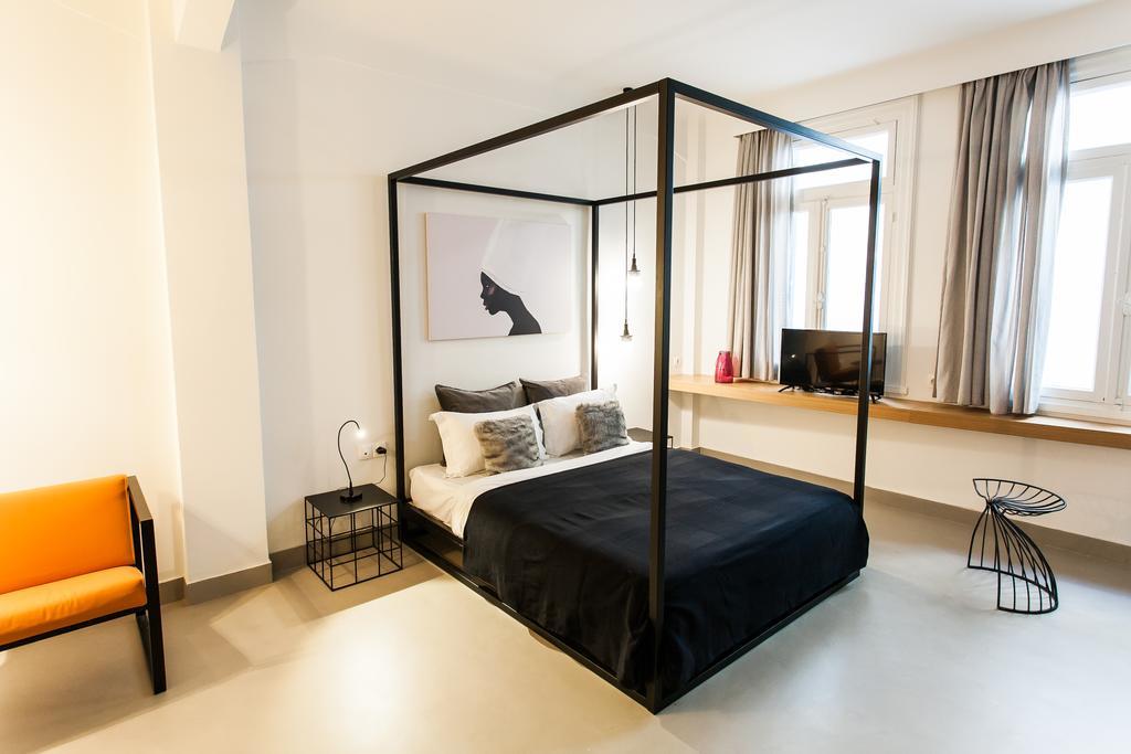 Monk Suites By Mlt At Ermou Athens Ngoại thất bức ảnh