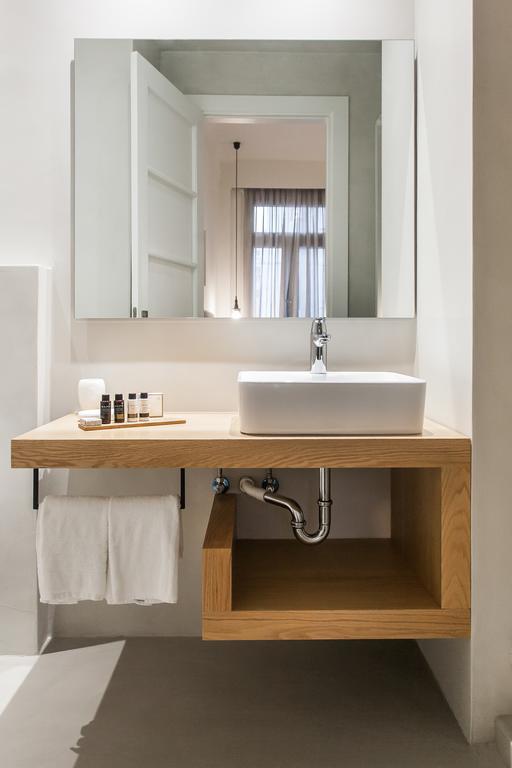 Monk Suites By Mlt At Ermou Athens Ngoại thất bức ảnh